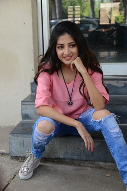 Poonam Kaur Latest Gallery